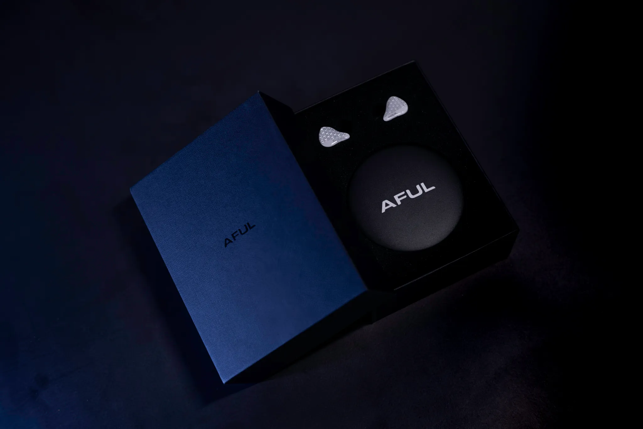 ARIF6052-Enhanced-NR.jpg ARIF6052-Enhanced-NR.jpg