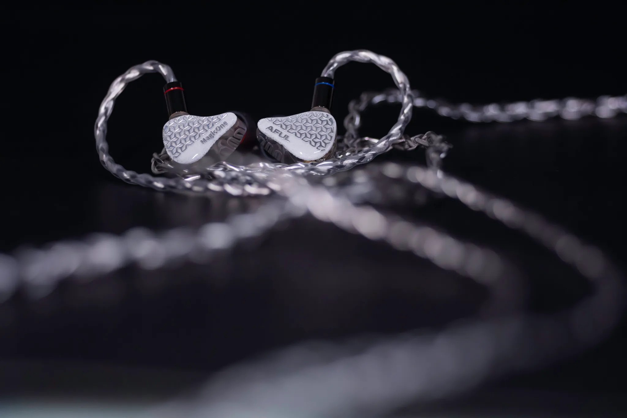 ARIF6115-Enhanced-NR.jpg ARIF6115-Enhanced-NR.jpg