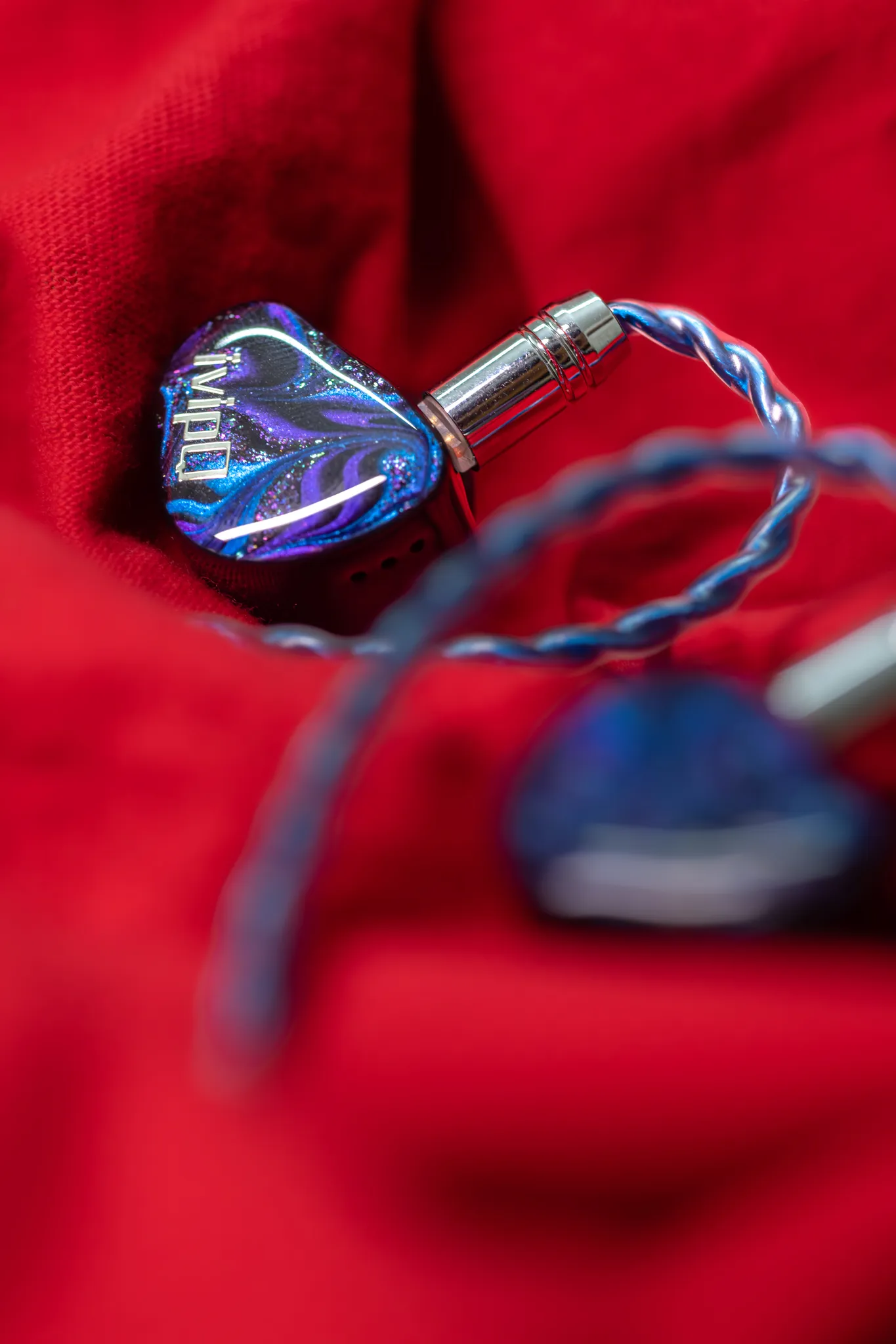 ARIF8152-Enhanced-NR.jpg ivipQ 100 Review