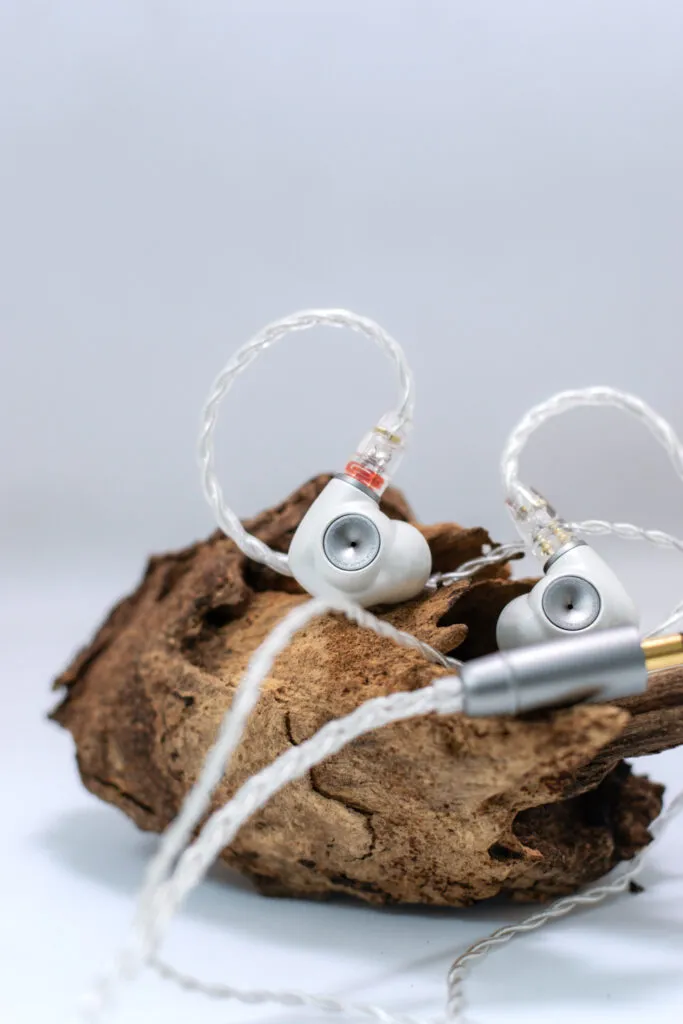 MEZE AUDIO ALBA REVIEW / good sound and comfort MEZE AUDIO ALBA REVIEW / good sound and comfort