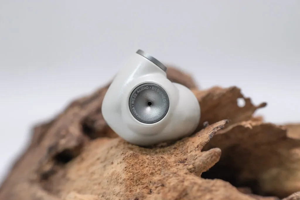 MEZE AUDIO ALBA REVIEW / good sound and comfort MEZE AUDIO ALBA REVIEW / good sound and comfort