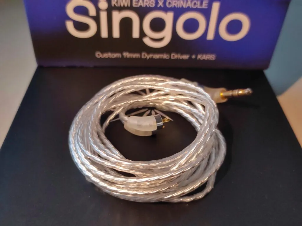 Kiwi Ears Singolo: A gorgeous sweet dessert Kiwi Ears Singolo: A gorgeous sweet dessert
