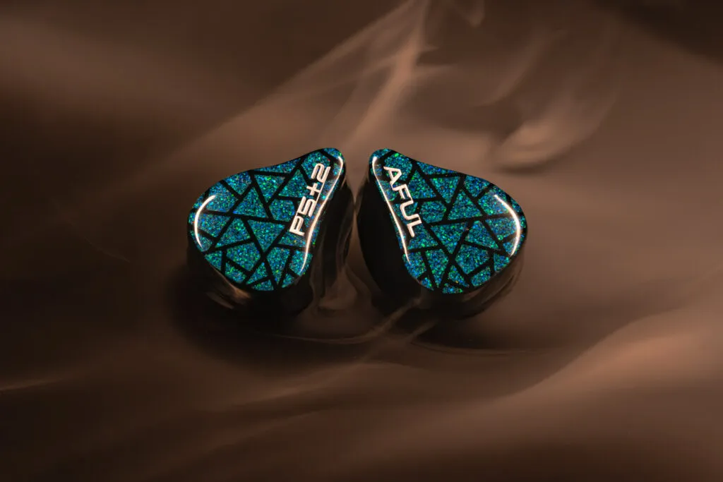 AFUL Performer 5+2 Review: Priceless lucky se7en! AFUL Performer 5+2 Review-01