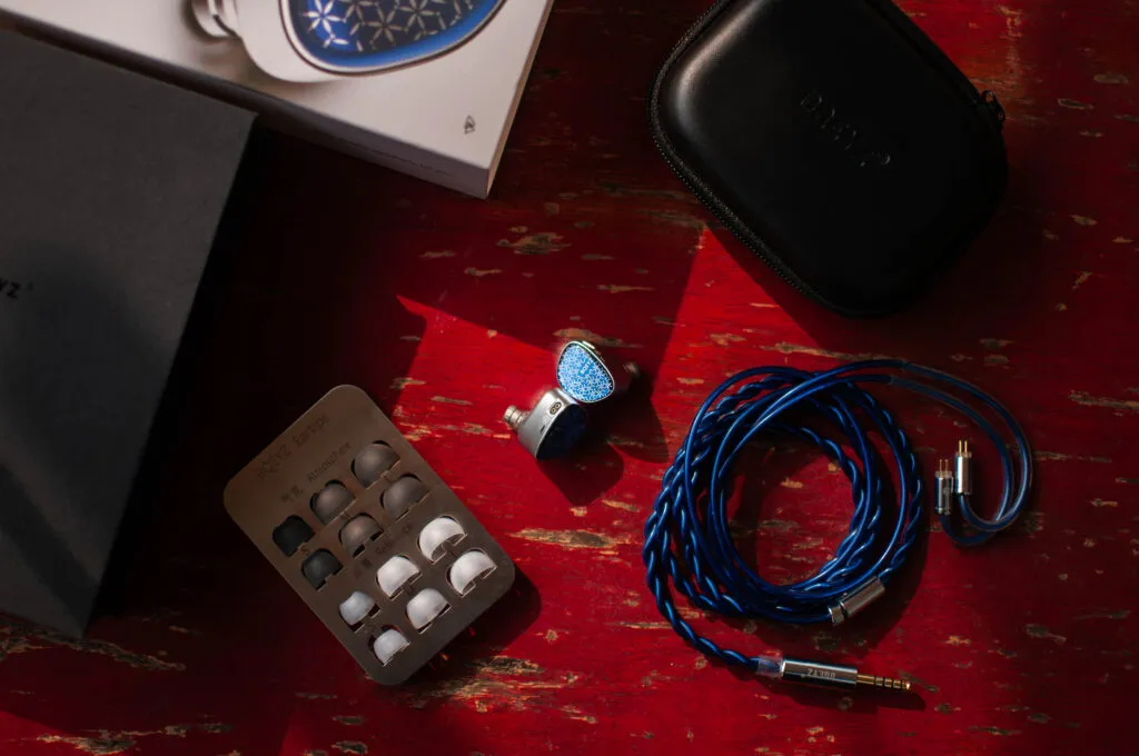 BQEYZ Frost Review || A Smooth Winter Symphony BQEYZ Frost