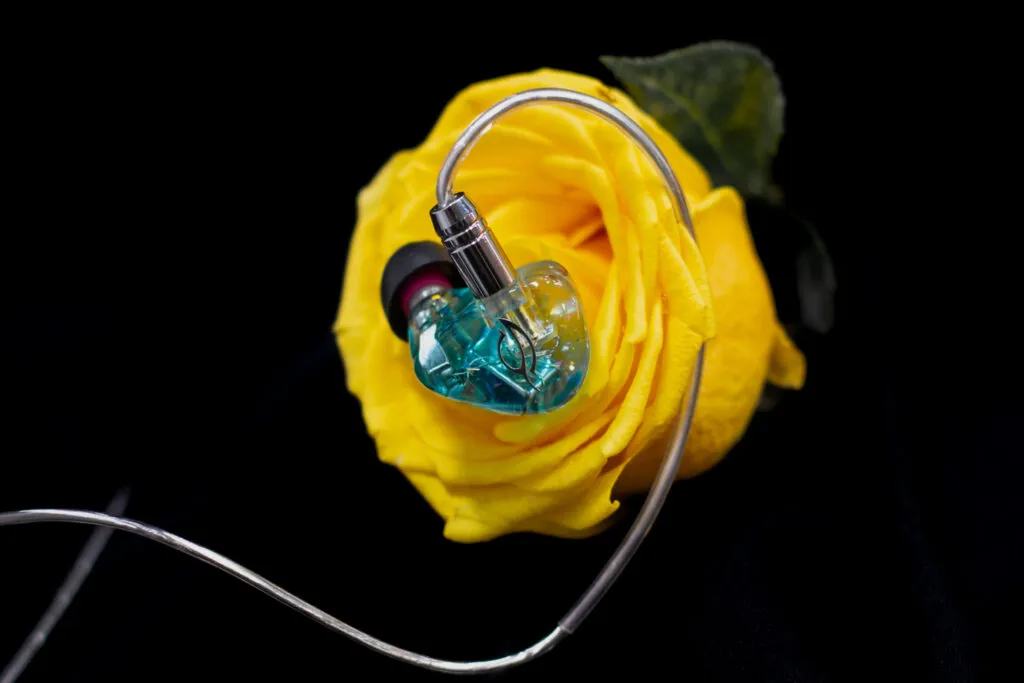 Seeaudio Yume 4 Review / Audiophile candy Seeaudio Yume 4 Review / Audiophile candy