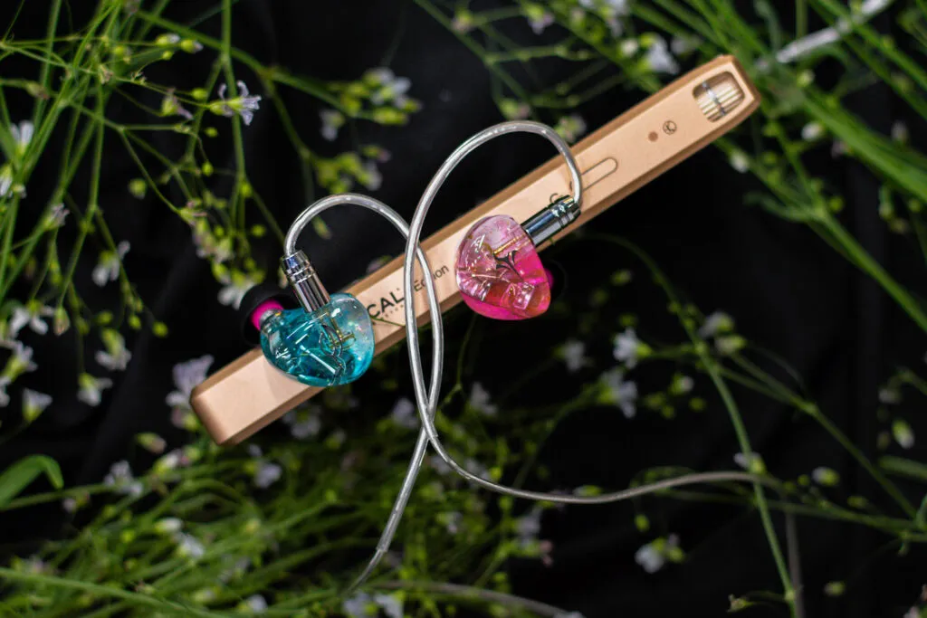 Seeaudio Yume 4 Review / Audiophile candy Seeaudio Yume 4 Review / Audiophile candy