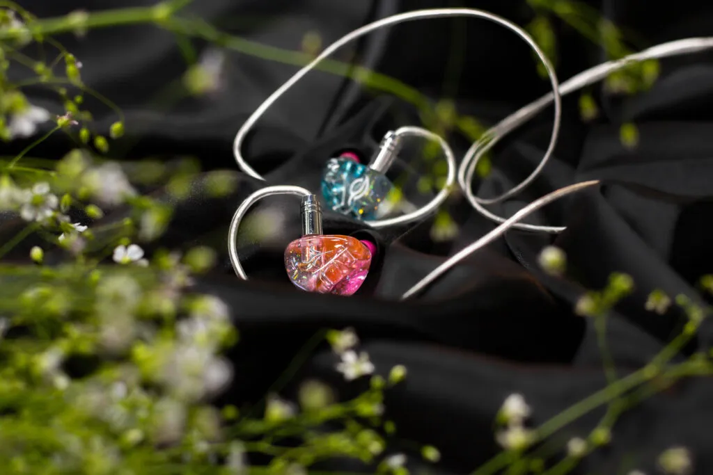 Seeaudio Yume 4 Review / Audiophile candy Seeaudio Yume 4 Review / Audiophile candy