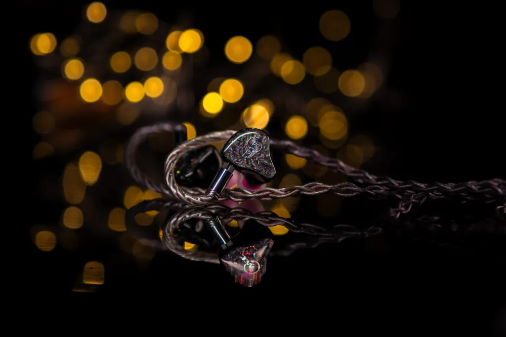 Ziigaat x Fresh Reviews Arete Review / A Perfect Balance Between Music & Gaming Ziigaat x Fresh Reviews Arete Review / A Perfect Balance Between Music & Gaming