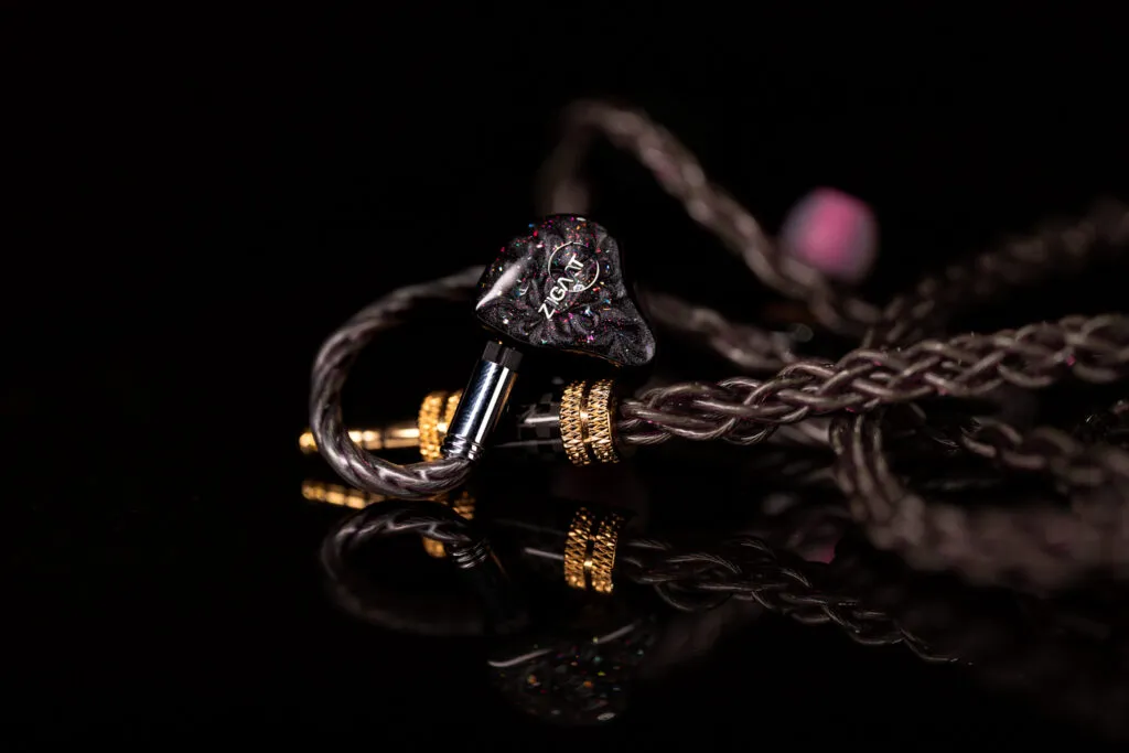 Ziigaat x Fresh Reviews Arete Review / A Perfect Balance Between Music & Gaming Ziigaat x Fresh Reviews Arete Review / A Perfect Balance Between Music & Gaming