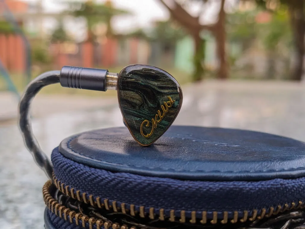 Myer Audio CKLVX CK2V review: Gets better with Sources Myer Audio CKLVX CK2V review: Gets better with Sources