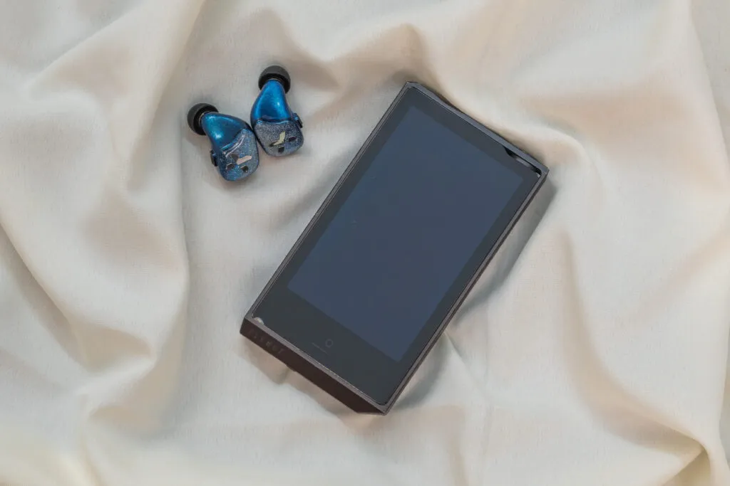 Rose Technics QT-X Review: Kiss from a Rose Rose Technics QT-X Review