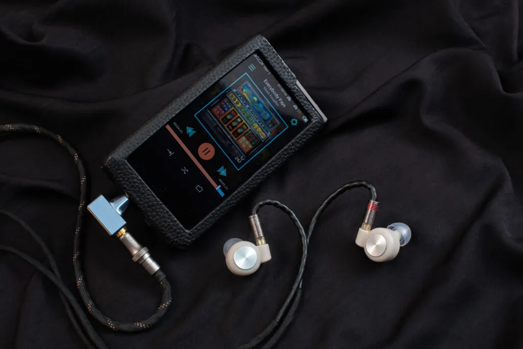 ARTTI T10 Review: Detailed Planar on a Budget! ARTTI T10 Review: Detailed Planar on a Budget!