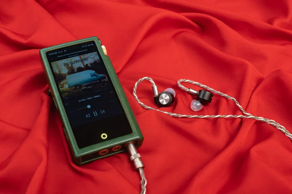 ARTTI T10 Pro Review: Warm T10 with less details! ARTTI T10 Pro Review