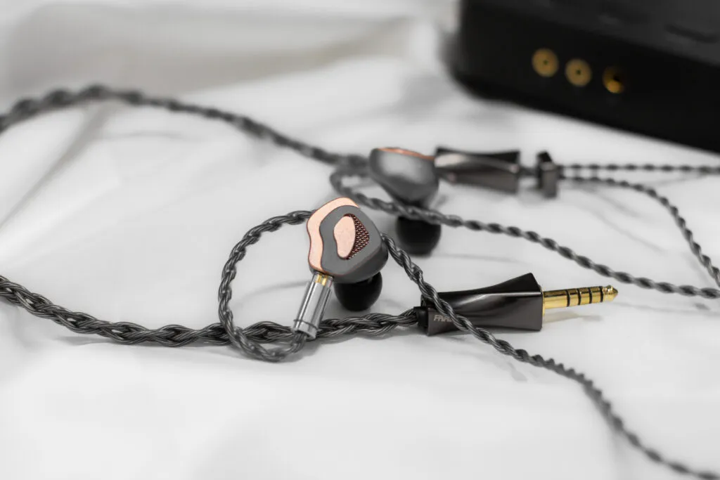 Faaeal Tulip Review / A Audiophile Flower Faaeal Tulip Review / A Audiophile Flower
