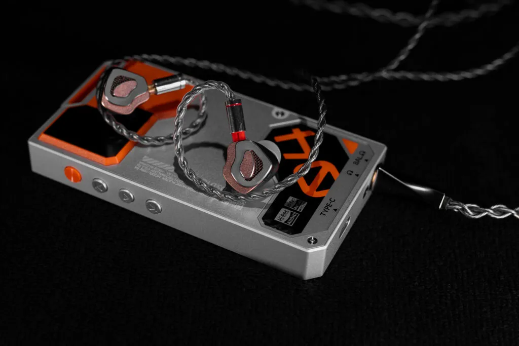 Faaeal Tulip Review / A Audiophile Flower Faaeal Tulip Review / A Audiophile Flower