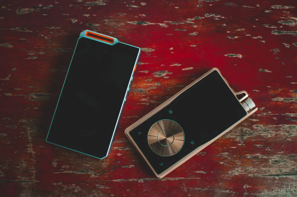 HiBy R4 Review – Cyberpunk Beats in Your Pocket HiBy R4 Review
