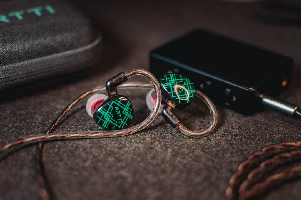 Artti R2 Review – A Warm Yet Technical Budget IEM? NIK 4192 Enhanced NR