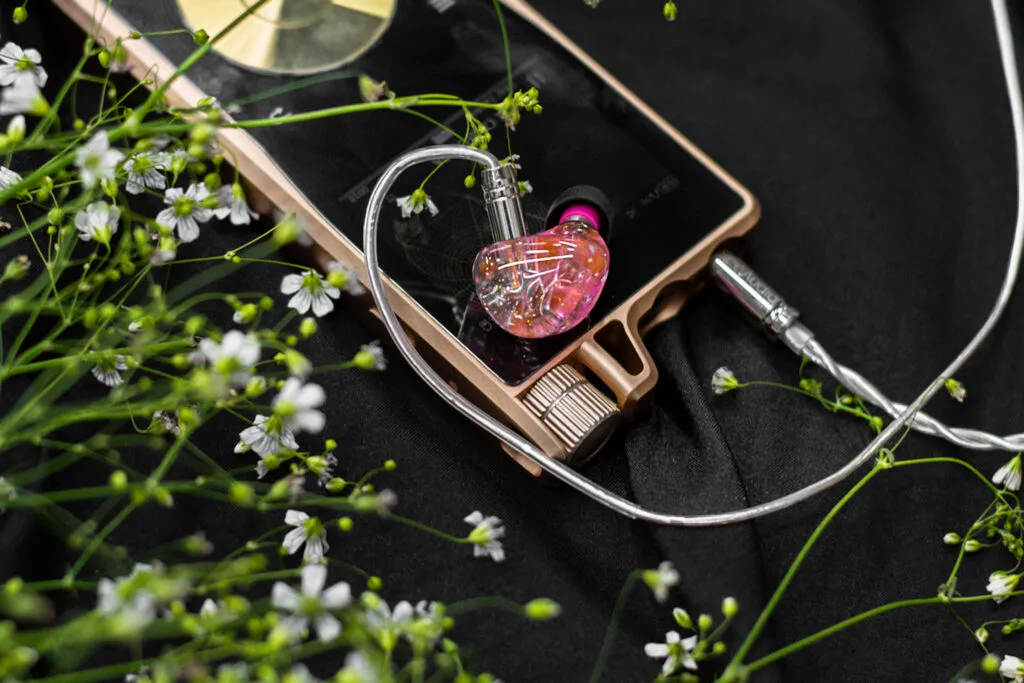 Seeaudio Yume 4 Review / Audiophile Candy