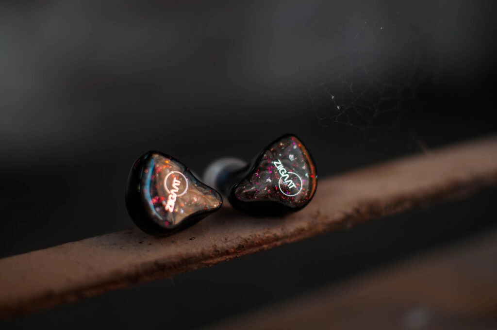 Ziigaat x Fresh Reviews Arete