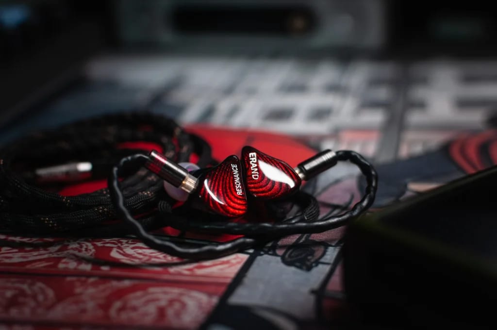 ERAND RESONANCE 5